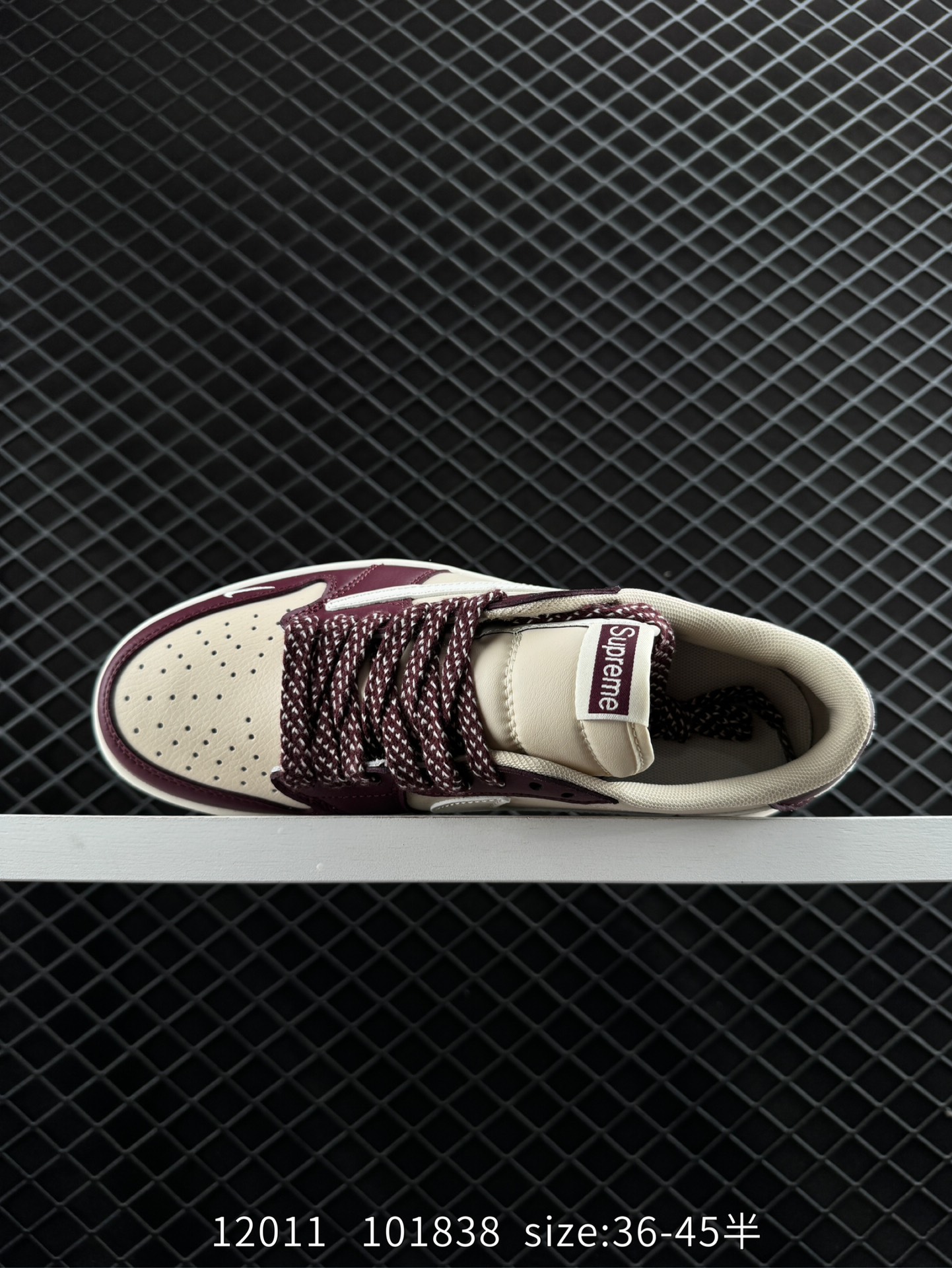 Travis Scott x Air Jordan 1 ” Reverse Mocha “